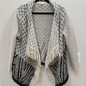 Umgee Gray and Black Patterned Cardigan